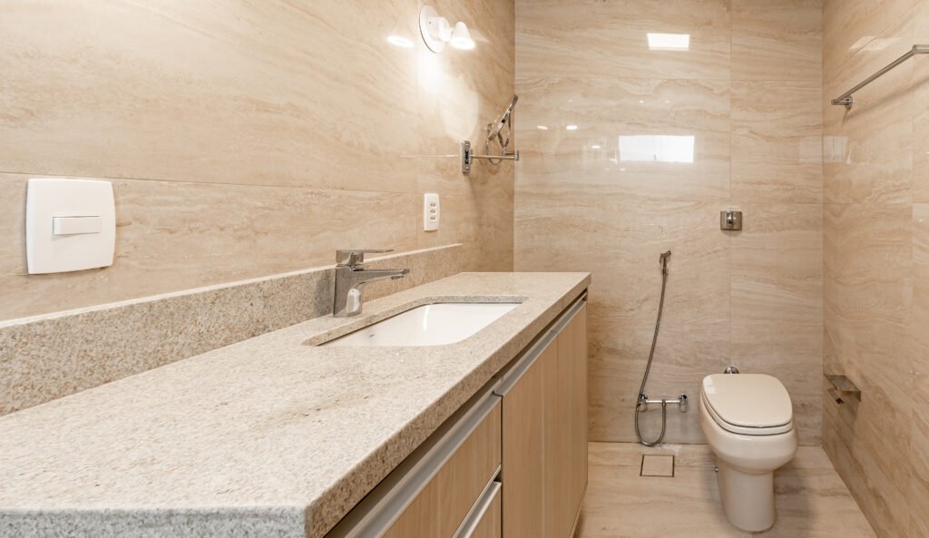 Banheiro_2_Suite_DSC_5602-HDR